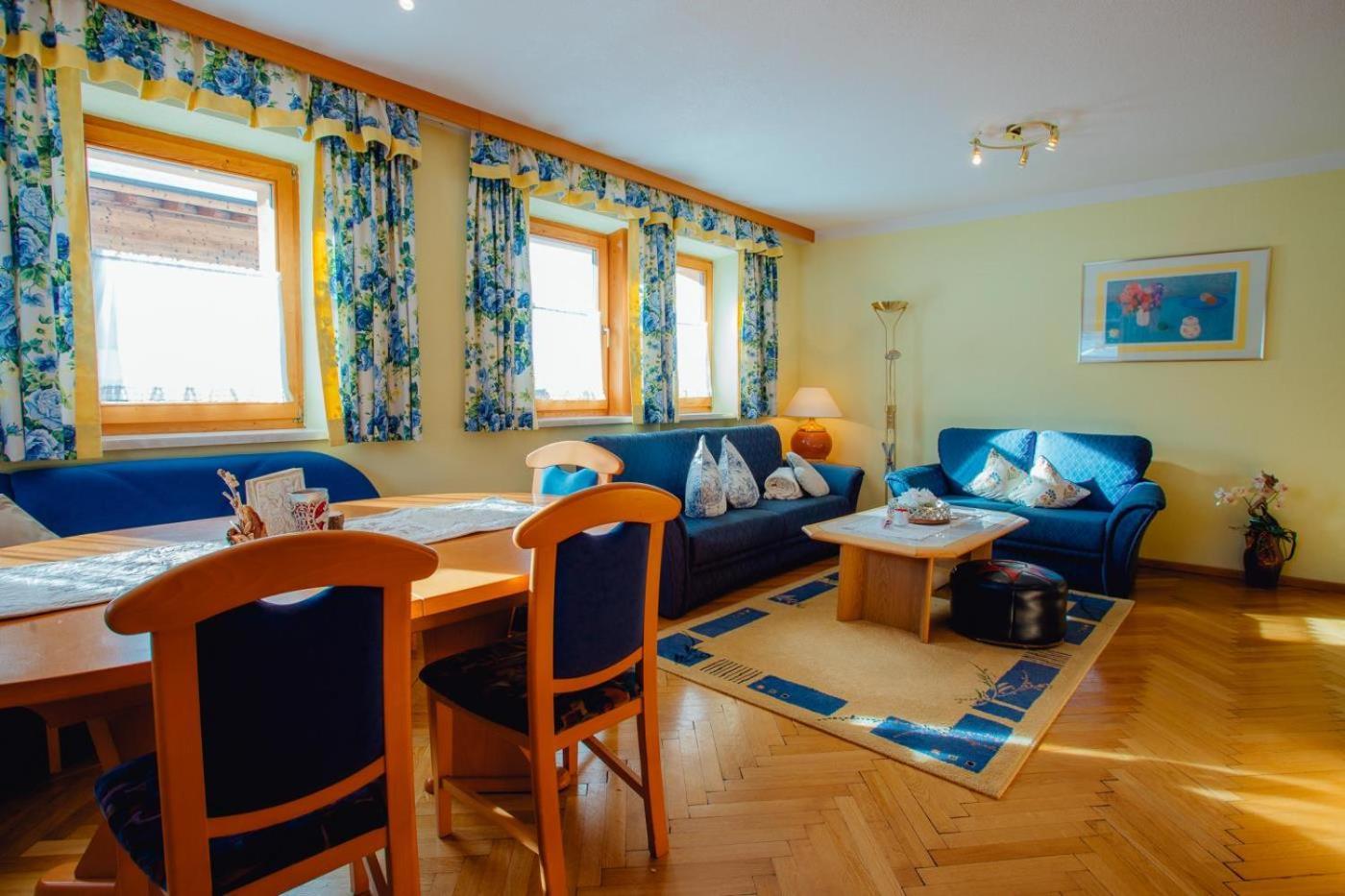 Appartement Erika By Monicare Seefeld in Tirol Eksteriør bilde