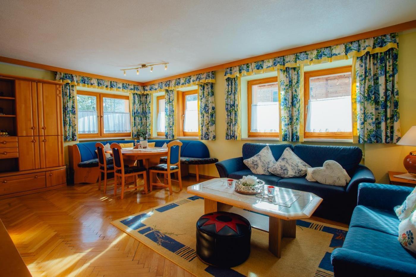 Appartement Erika By Monicare Seefeld in Tirol Eksteriør bilde